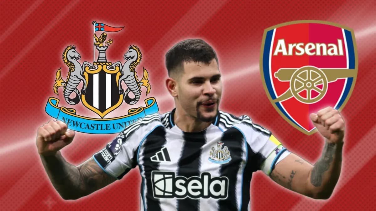 Jugador de Newcastle United celebrando con logotipos de Arsenal