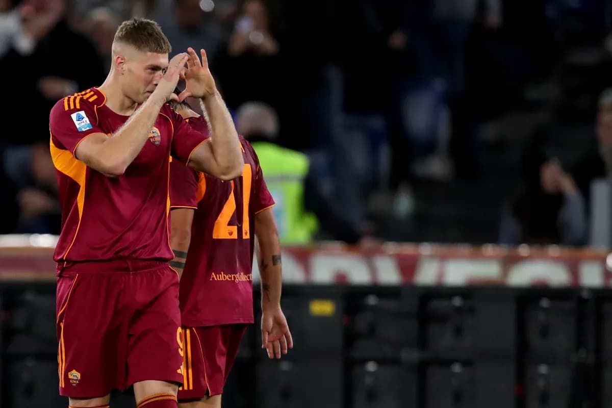 Jugadores de AS Roma celebrando en el partido