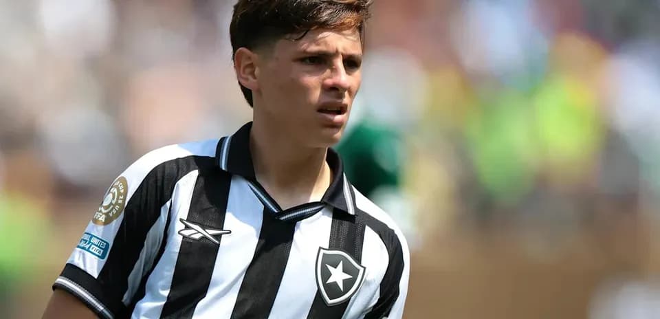 Jugador de Botafogo en acción durante un partido
