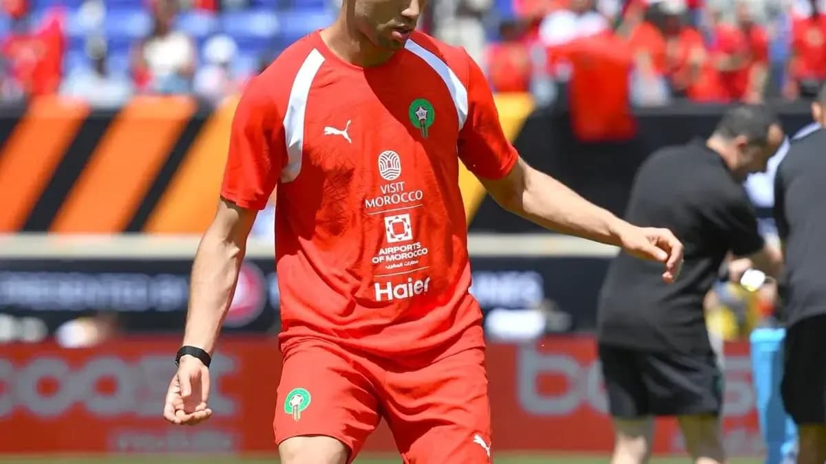 Jugador de Marruecos entrenando antes del partido