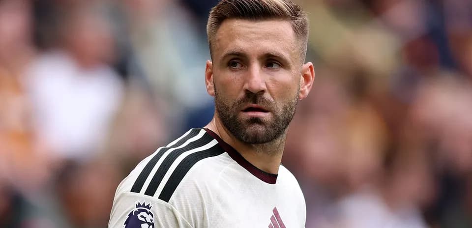 Jugador de fútbol con camiseta del Manchester United