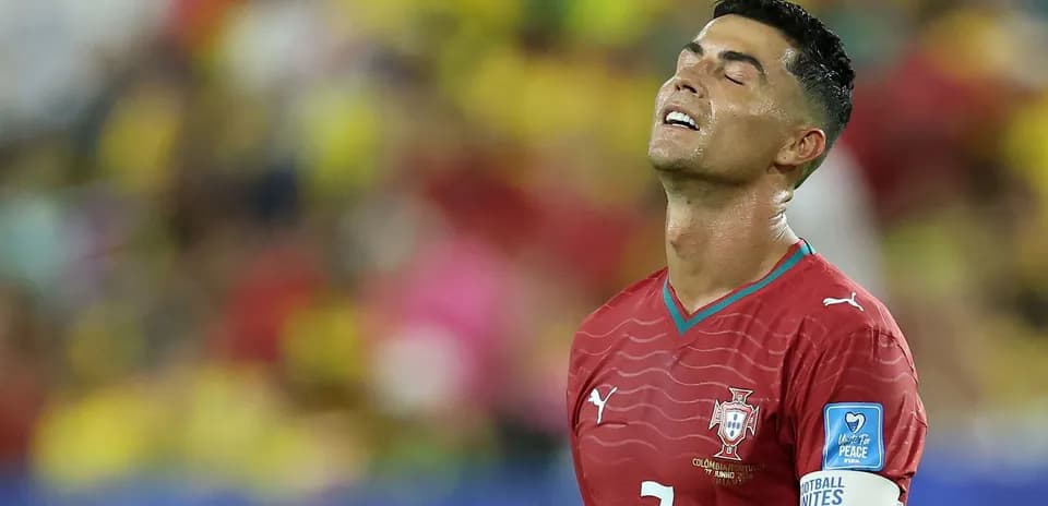Cristiano Ronaldo en partido con camiseta de Portugal