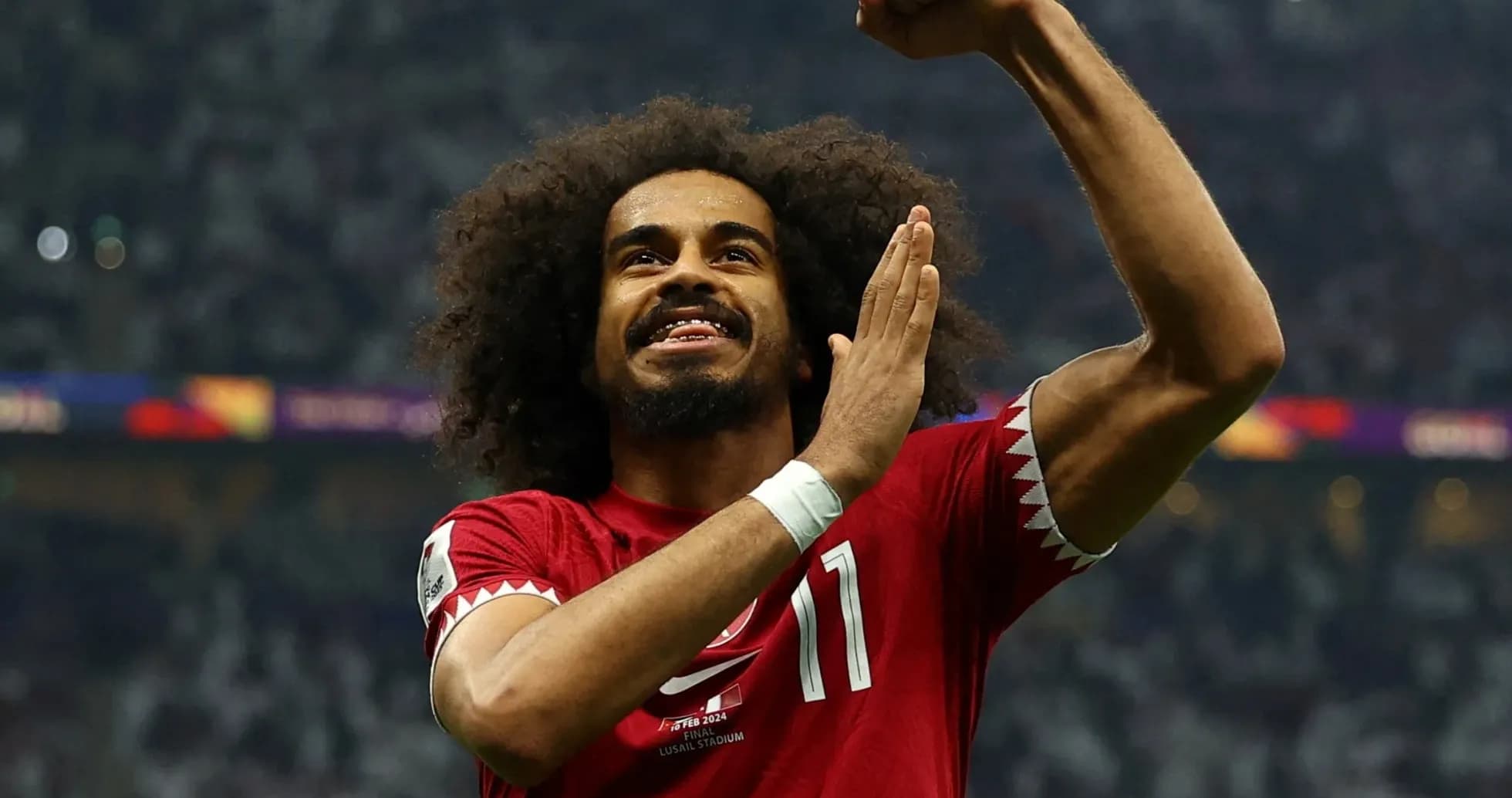 Jugador de Qatar celebrando un gol