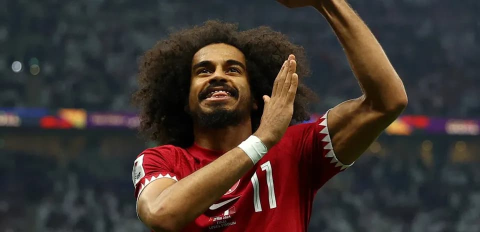 Jugador de Qatar celebrando un gol