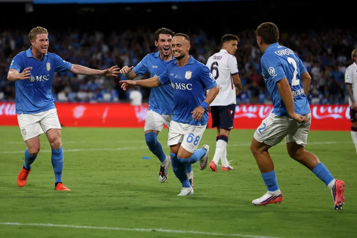 Jugadores del Napoli celebrando un gol
