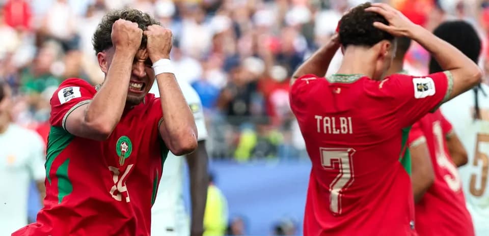 Jugadores de Marruecos reaccionando tras una jugada