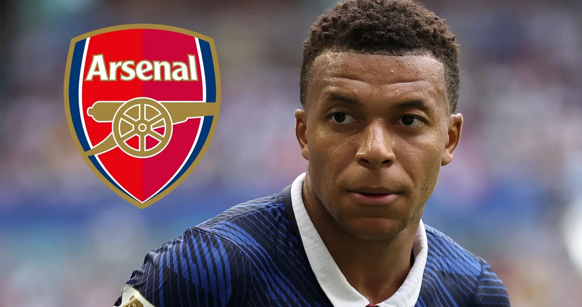 Jugador de fútbol con logo de Arsenal superpuesto