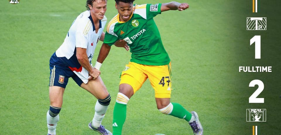 Jugador del Portland Timbers II en acción
