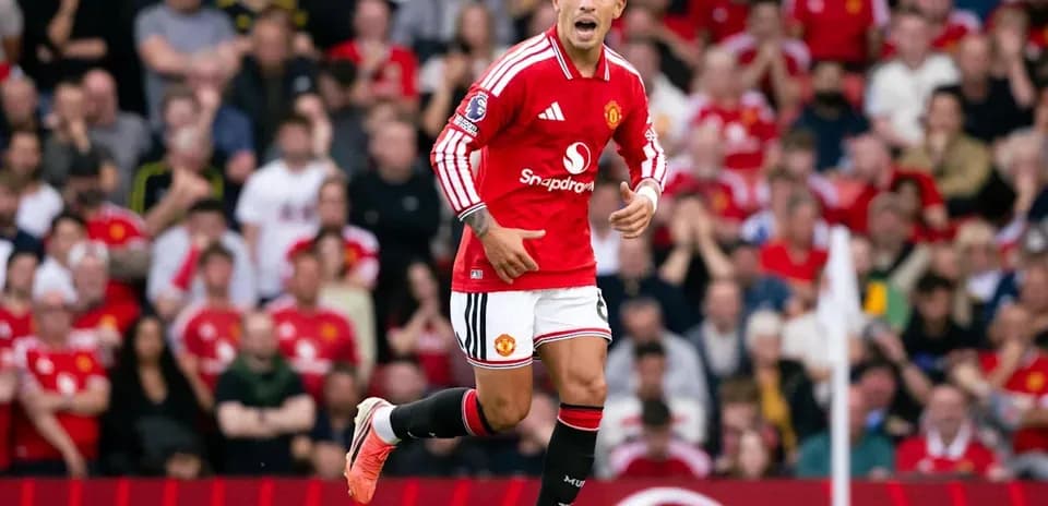 Jugador de Manchester United en acción durante el partido