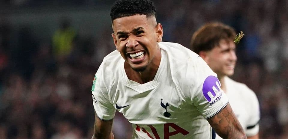 Roberto De Zerbi fija meta de doble dígito en goles para Savio tras debut soñado con Tottenham