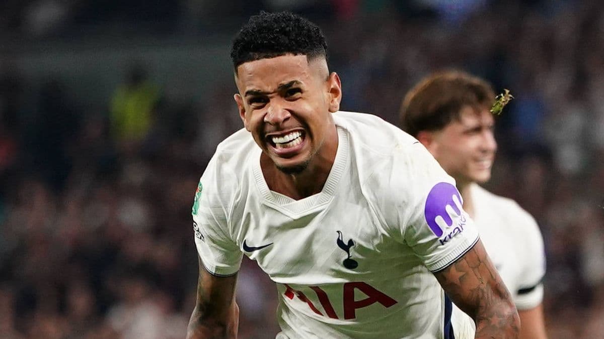 Roberto De Zerbi fija meta de doble dígito en goles para Savio tras debut soñado con Tottenham