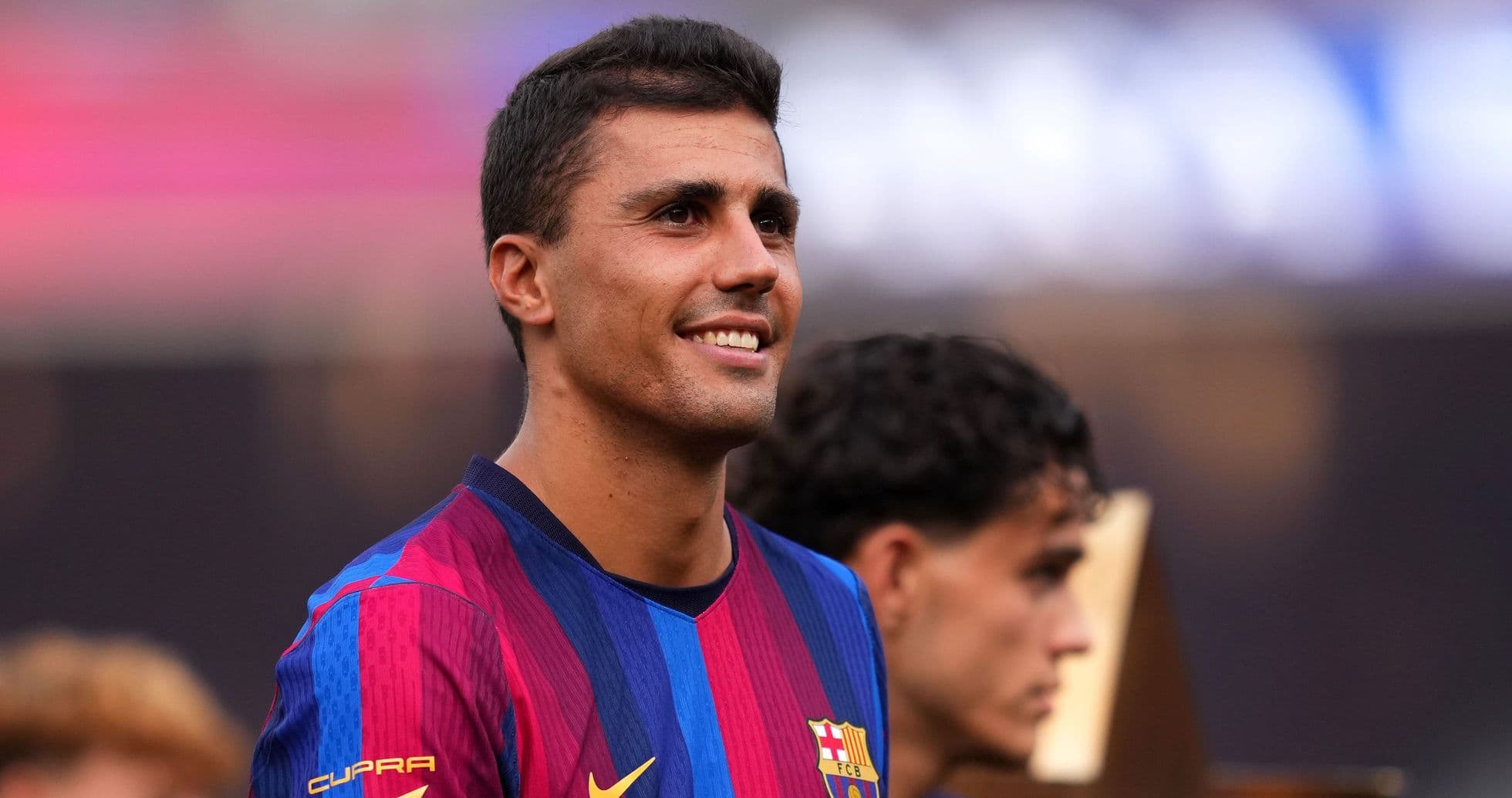 Robert Lewandowski elogia la llegada de Rodri a Barcelona y recuerda su emotiva despedida