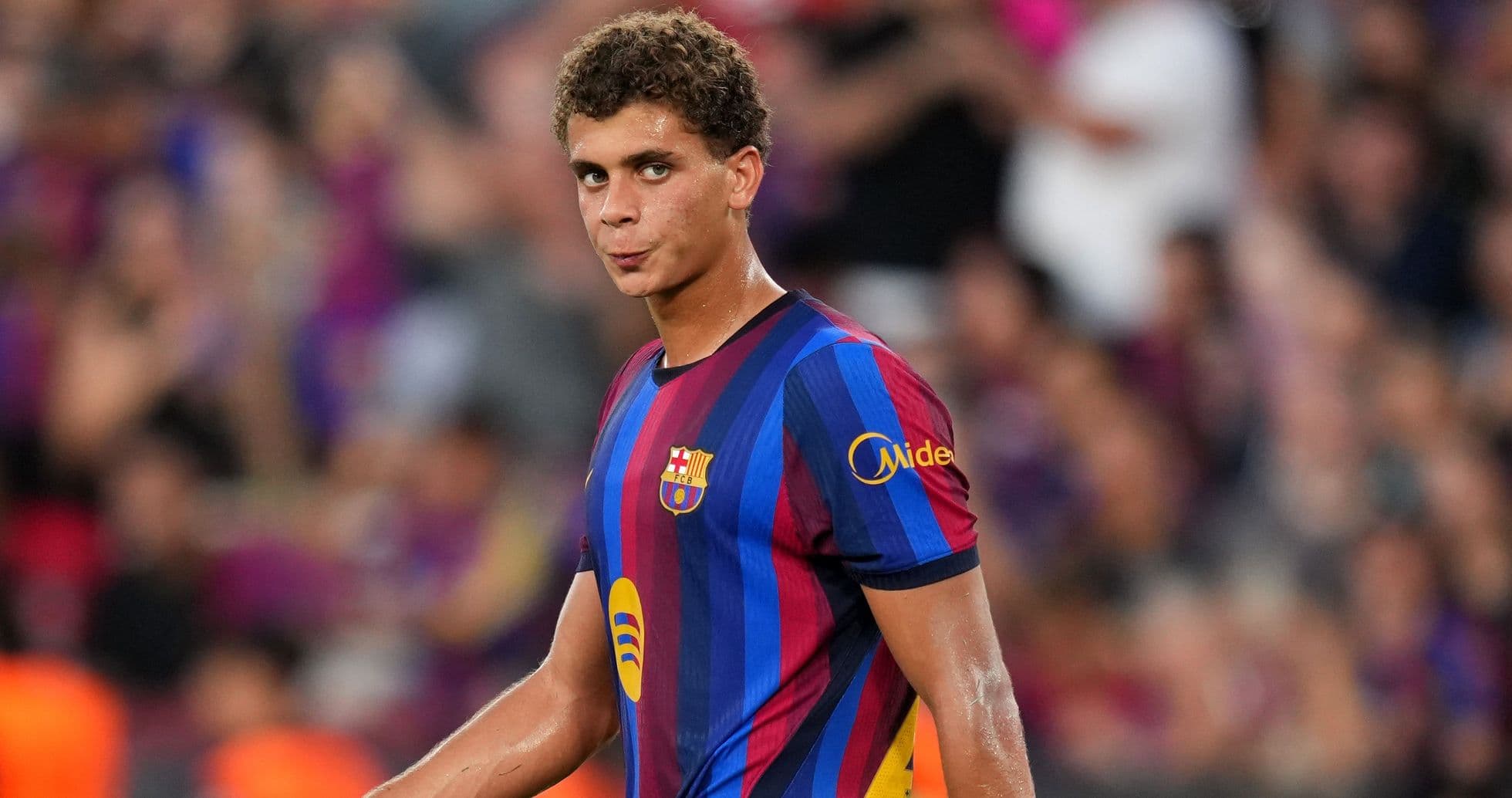 Barcelona inscribe al joven talento egipcio Hamza Abdelkarim en el primer equipo tras destacada pretemporada