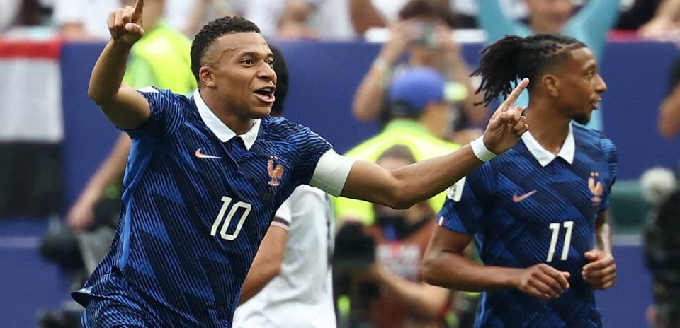Calificaciones de Francia vs. Irak: Mbappé Imparable A Pesar de la Tormenta