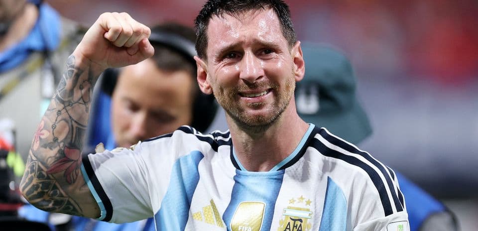 Argentina Avanza a la Final del Mundial tras Triunfo Dramático ante Inglaterra