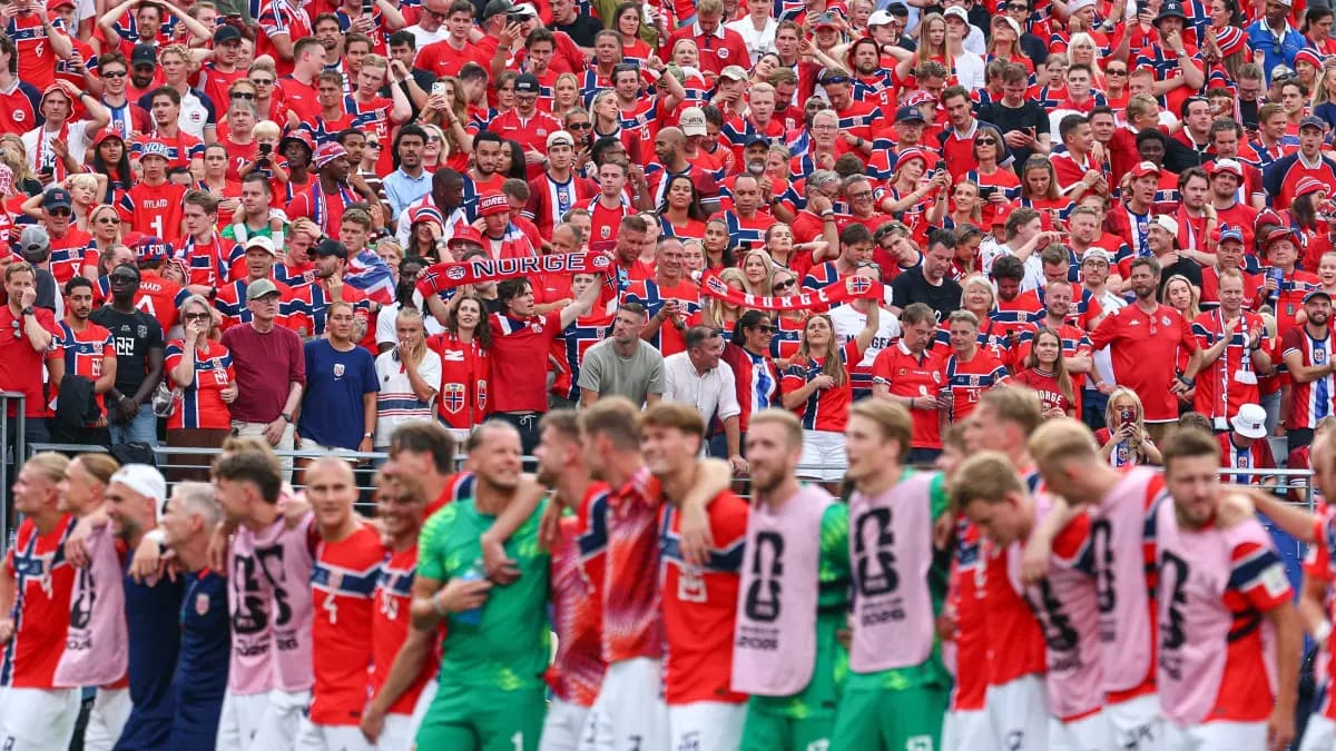 Noruega presenta una queja formal por la intervención de Donald Trump en la polémica de la tarjeta roja a Folarin Balogun