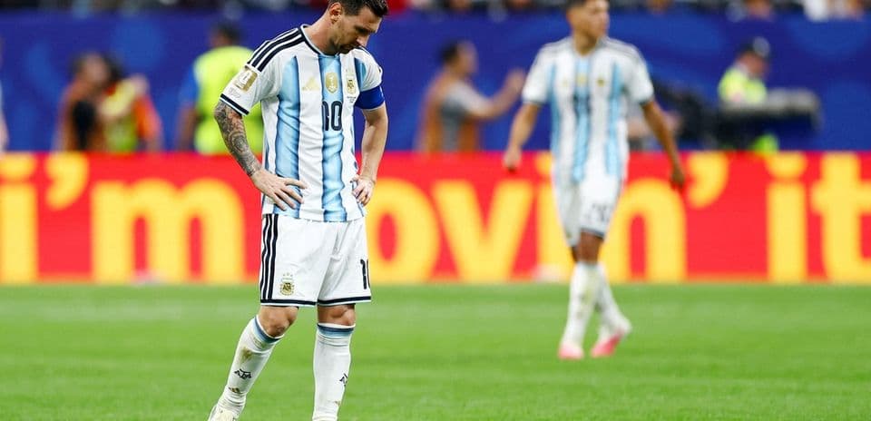 Messi establece récord de penales ejecutados y fallados en la historia de la Copa Mundial FIFA