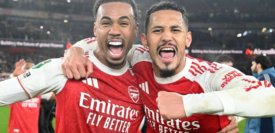 Los 25 Mejores Defensas Centrales del Fútbol Mundial—Clasificación