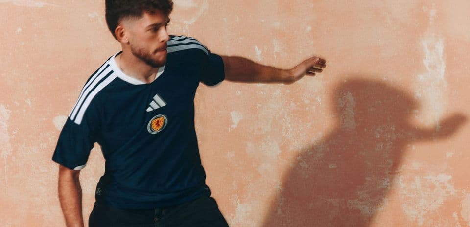 Equipaciones de Escocia para el Mundial 2026: Camisetas, lanzamientos y precios