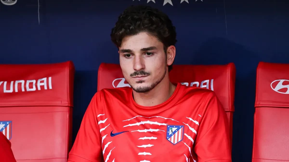 Julian Álvarez enfrenta abucheos en el Metropolitano mientras crecen rumores de transferencia a Barcelona