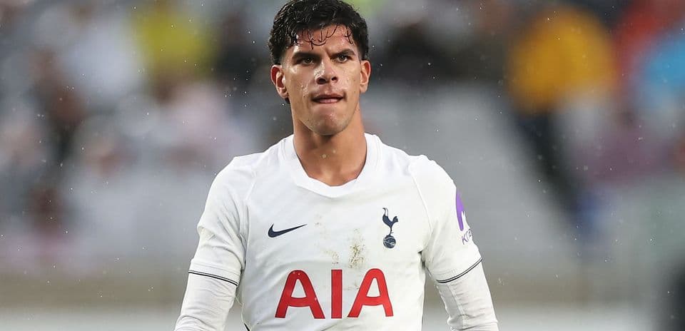 Por qué Mateus Fernandes, fichaje de £85 millones, no jugó contra Sydney FC por precaución