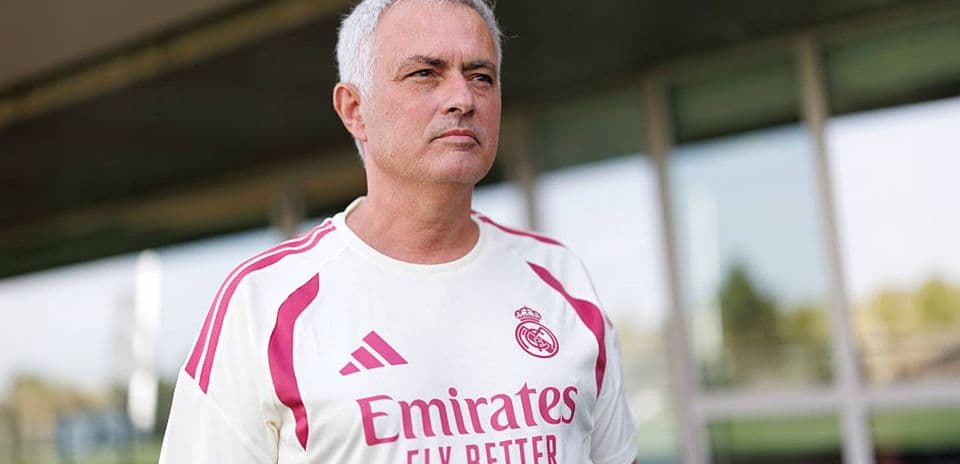 Real Madrid Anuncia la Ficha Sorpresa de Carlos Espí Como Nuevo Delantero