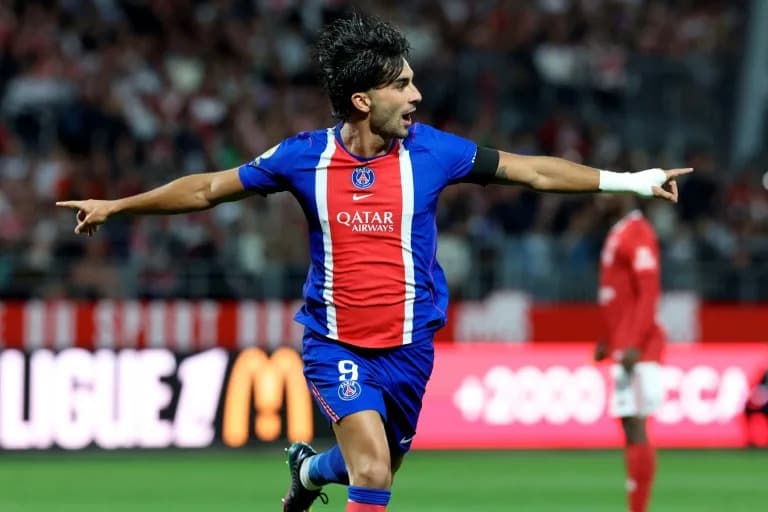 Ferran Torres impulsa la primera victoria del PSG en la Ligue 1