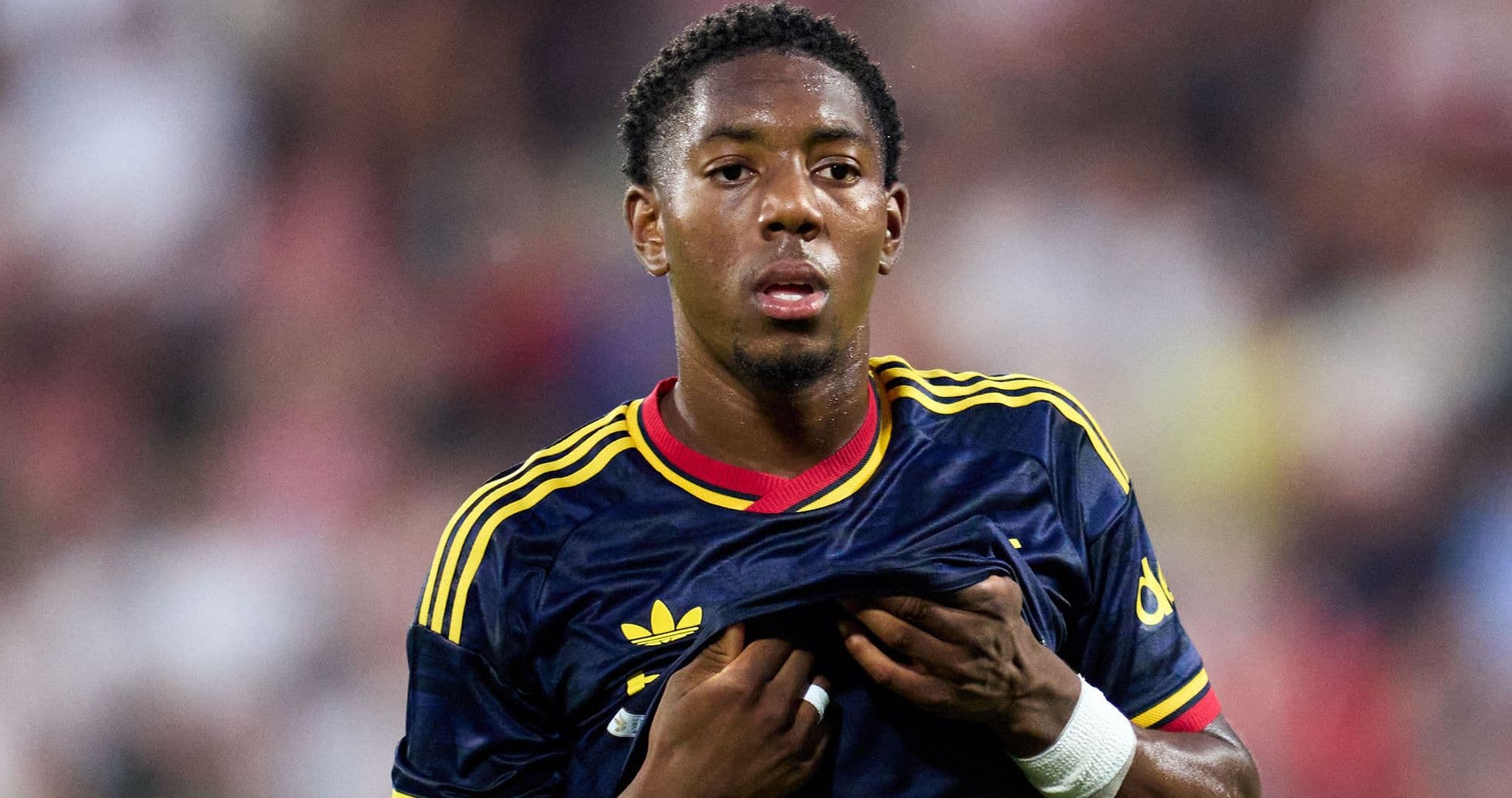 Liverpool debería intentar fichar a la joven promesa del Arsenal Myles Lewis-Skelly