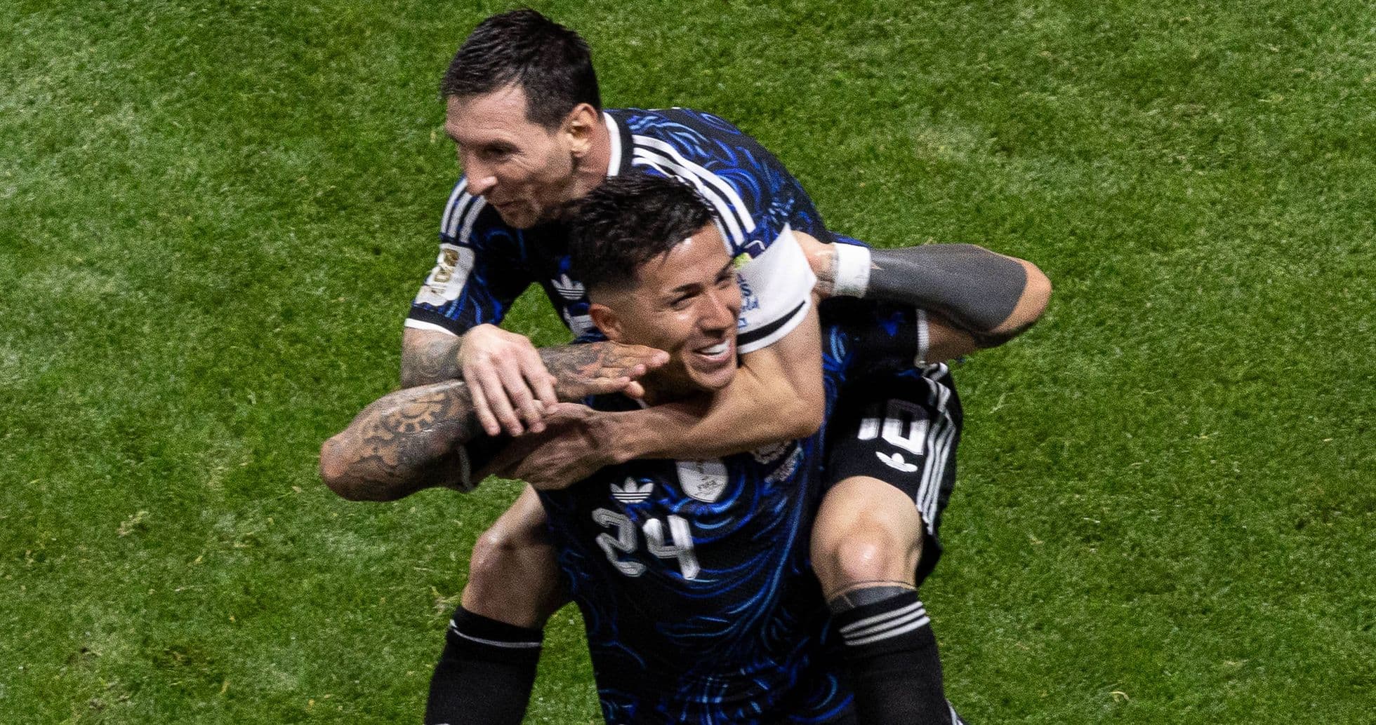 Enzo Fernández rinde emotivo homenaje a Lionel Messi tras su retiro de la selección argentina
