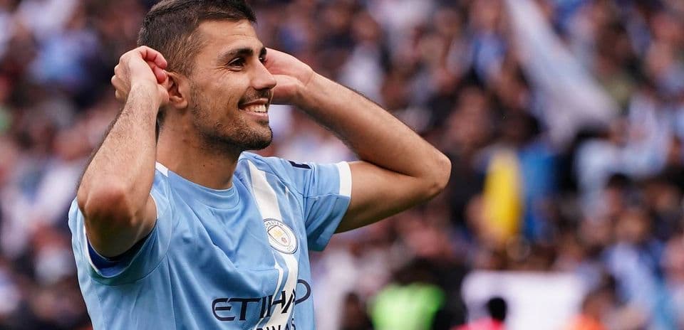 Barcelona Cerca de un Acuerdo por Rodri, Enzo Maresca Ofrece Últimas Noticias