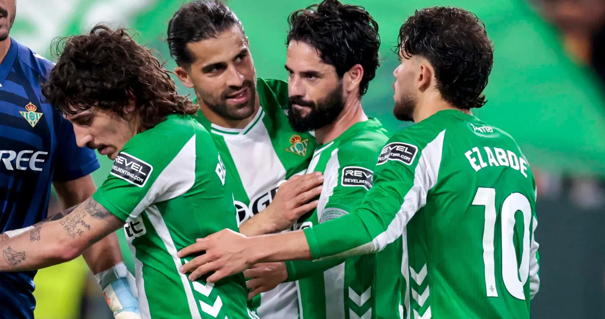 Jugadores de Real Betis celebrando un gol Jugadores de Real Betis celebrando un gol