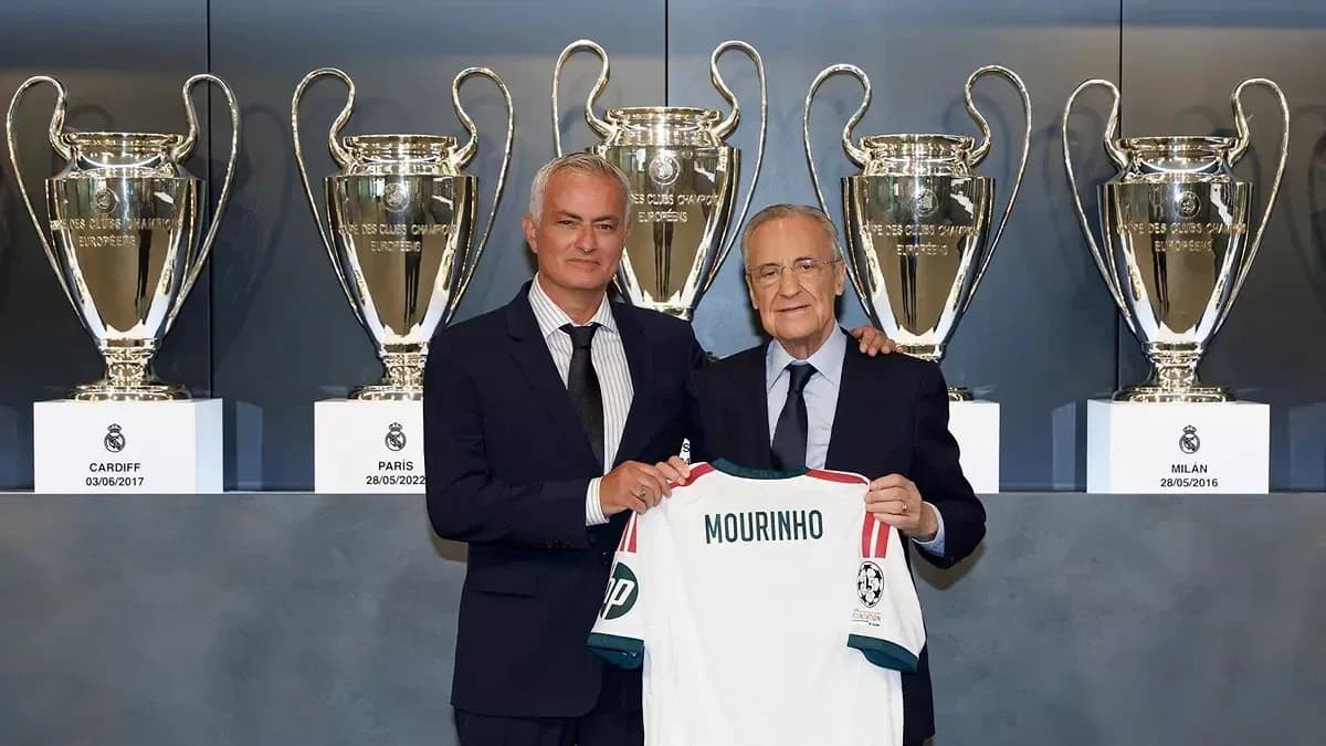 José Mourinho presenta camiseta en evento del Real Madrid José Mourinho presenta camiseta en evento del Real Madrid