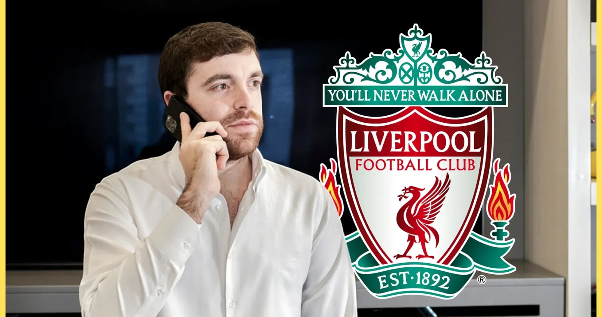 Hombre hablando por teléfono con logo de Liverpool FC Hombre hablando por teléfono con logo de Liverpool FC