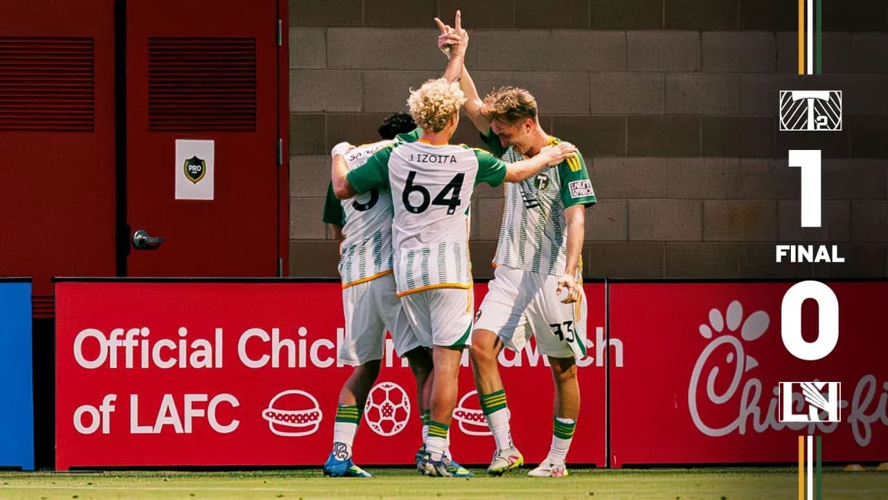 Jugadores del Portland Timbers II celebrando un gol Jugadores del Portland Timbers II celebrando un gol