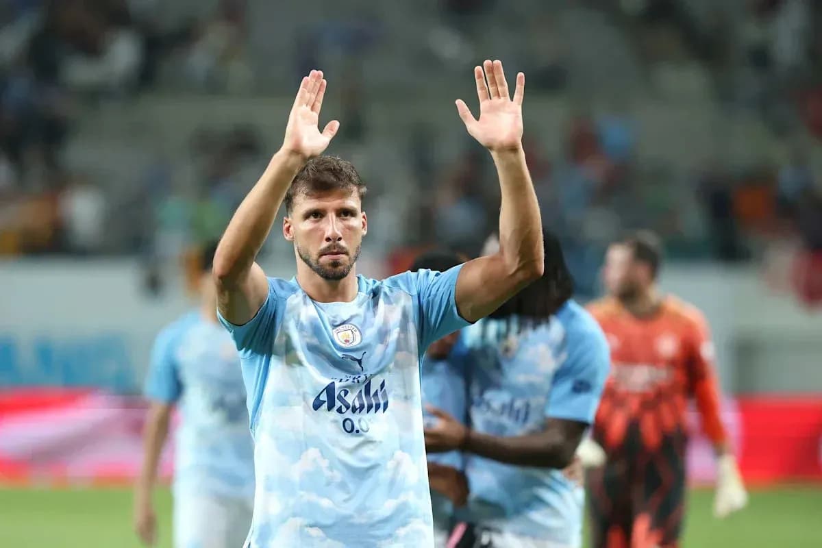 Jugador saludando al público después del partido Jugador saludando al público después del partido