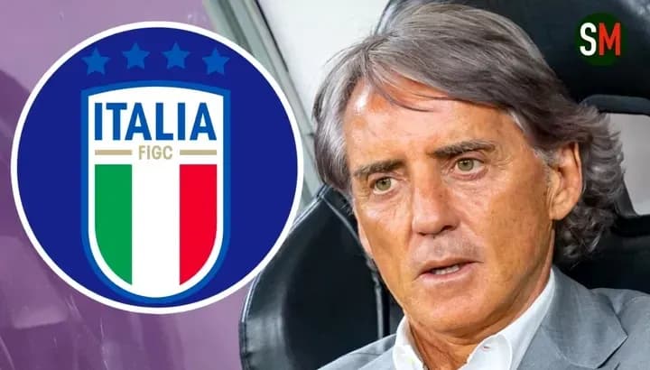 Roberto Mancini con escudo de Italia de fondo Roberto Mancini con escudo de Italia de fondo