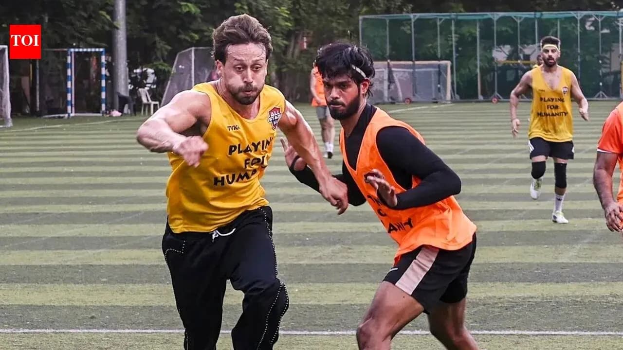 Jugadores corriendo durante una sesión de entrenamiento Jugadores corriendo durante una sesión de entrenamiento