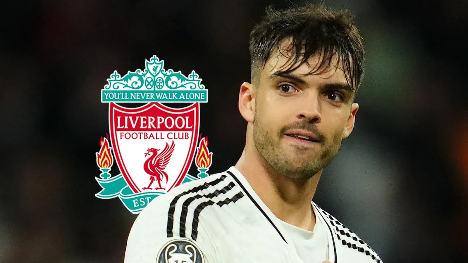 Jugador con camiseta de Liverpool y logo del club Jugador con camiseta de Liverpool y logo del club