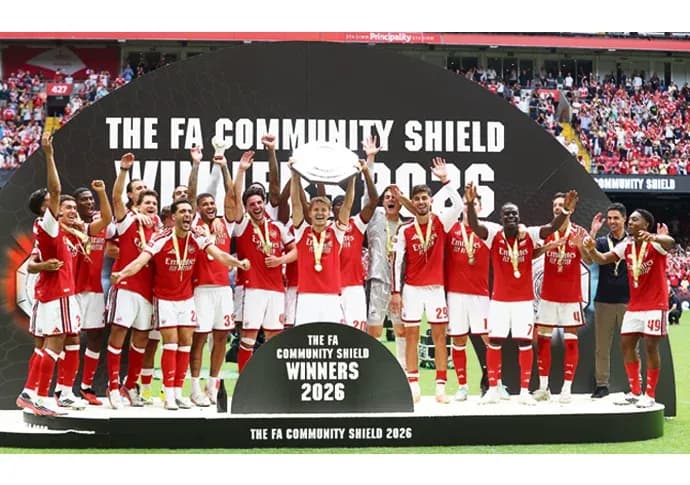 Jugadores de Arsenal celebrando victoria en FA Community Shield 2026 Jugadores de Arsenal celebrando victoria en FA Community Shield 2026