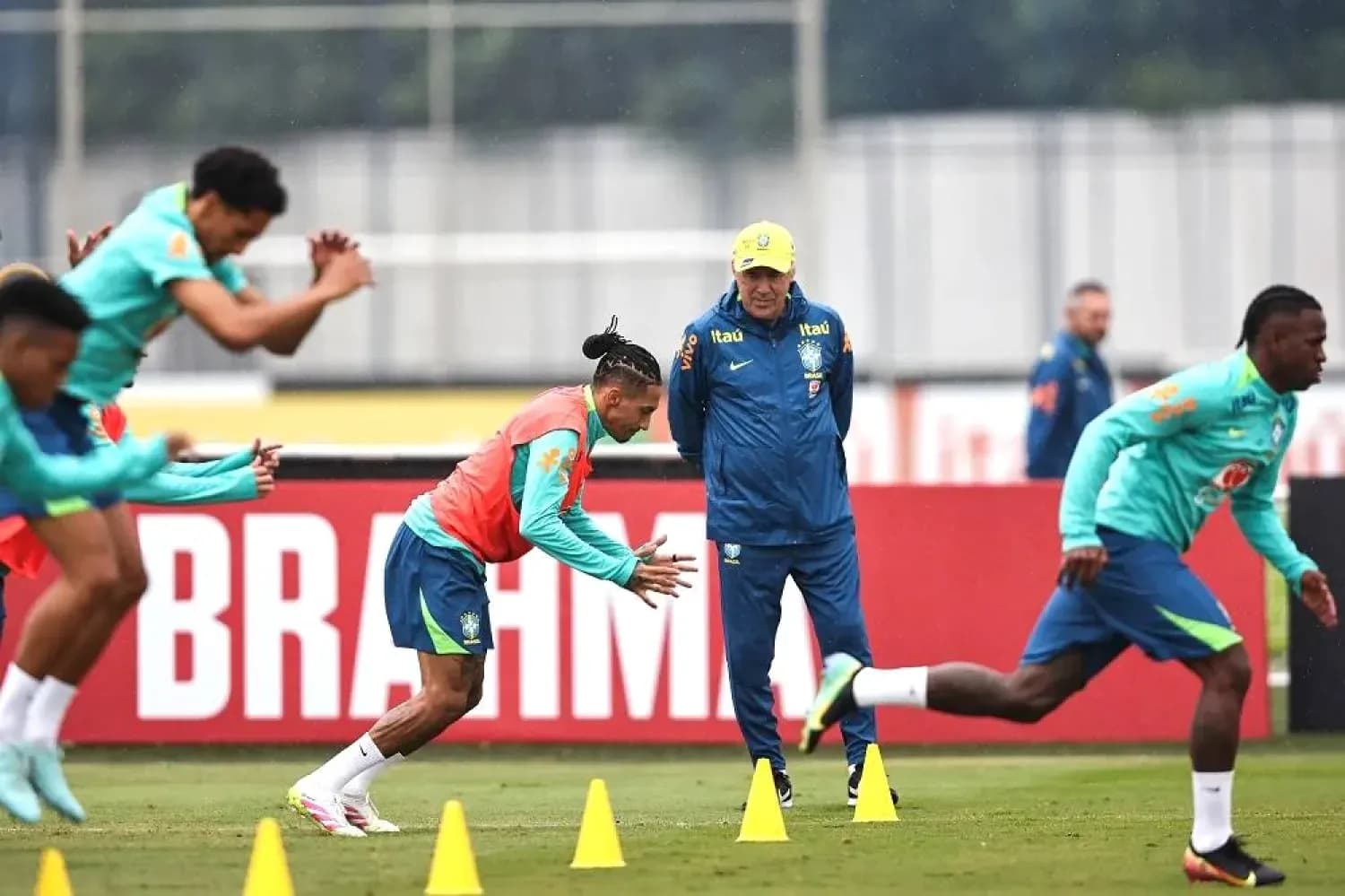 Entrenamiento de Brasil antes del partido Entrenamiento de Brasil antes del partido