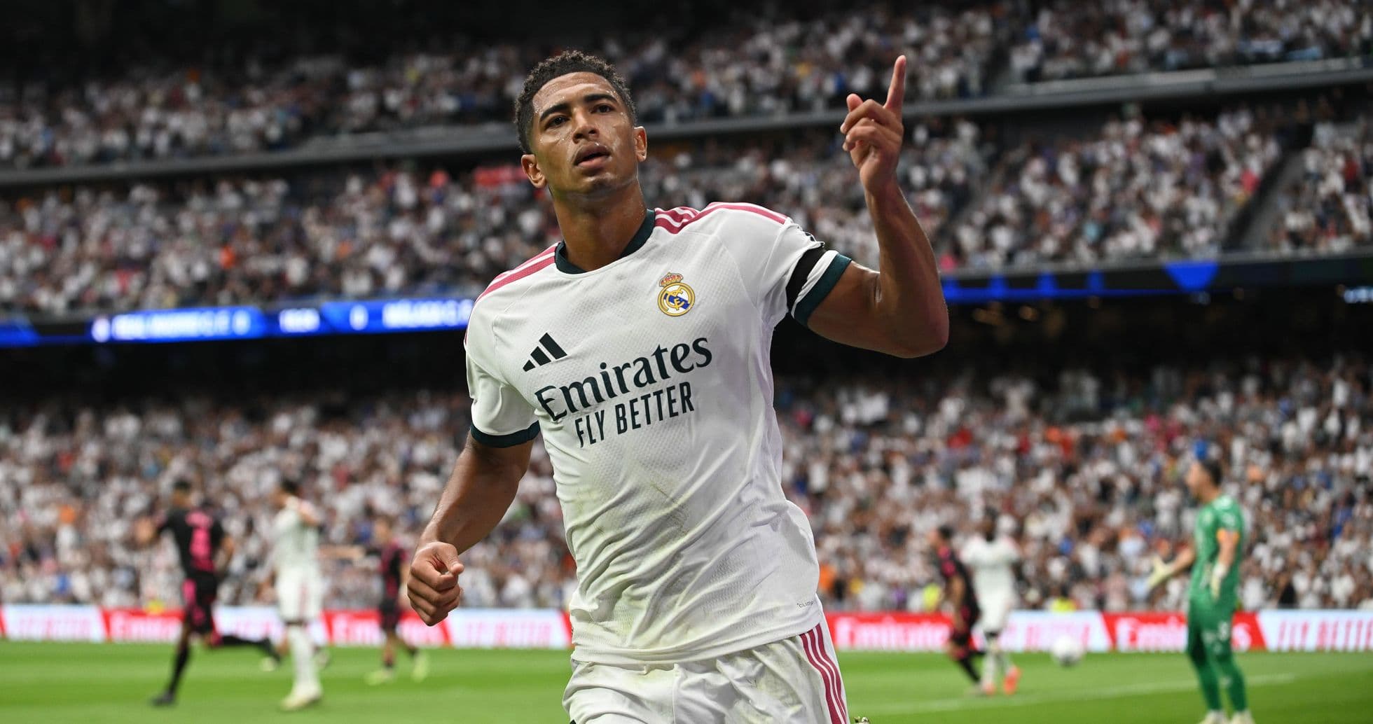 Jude Bellingham y Kylian Mbappe brillan en la victoria impecable de Mourinho y Real Madrid ante Málaga Jude Bellingham y Kylian Mbappe brillan en la victoria impecable de Mourinho y Real Madrid ante Málaga